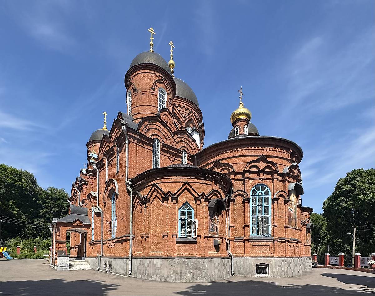 Вид с юго-востока, фасады. Собор Успения Пресвятой Богородицы, Пенза (Пенза, город, Пензенская область)