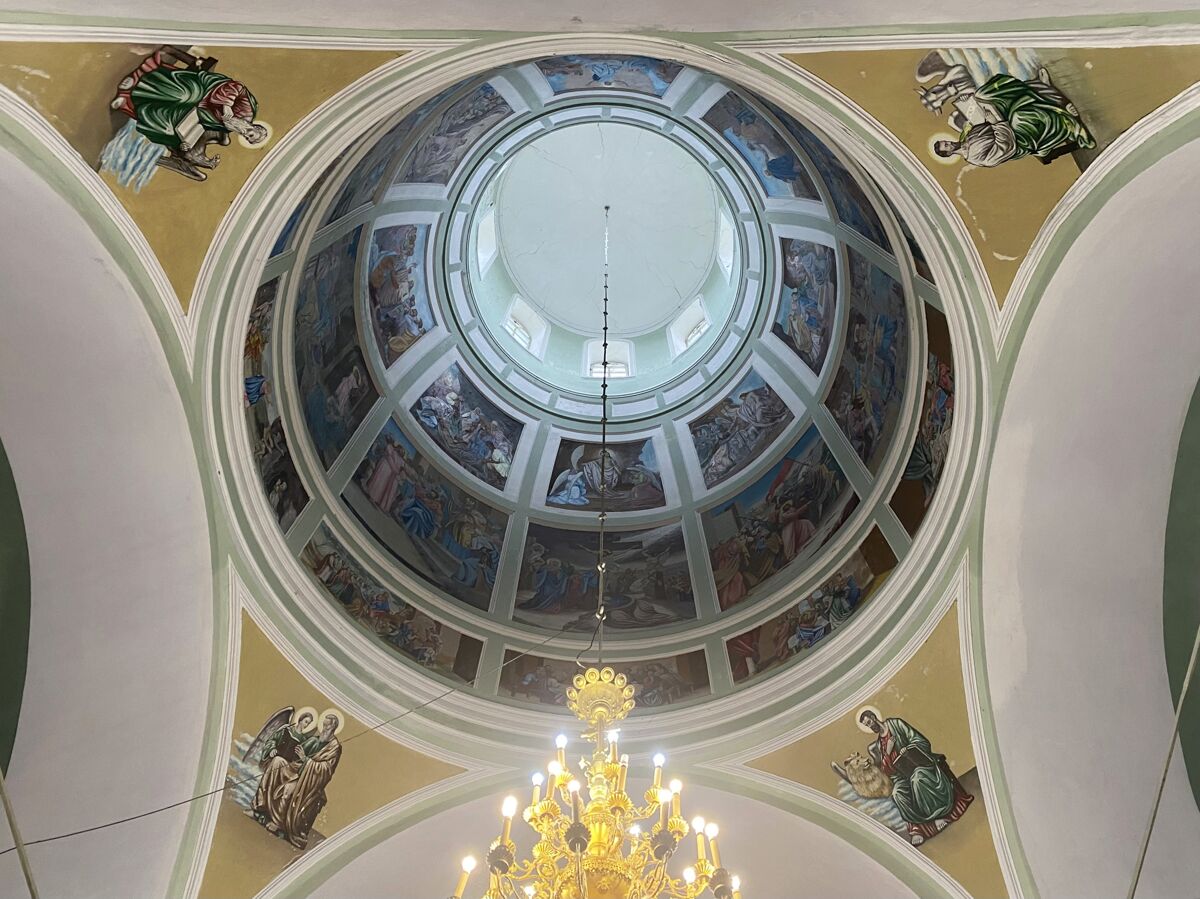 Церковь Боголюбской иконы Божией Матери, Маис (Никольский район, Пензенская область). интерьер и убранство, Роспись свода в главном объёме