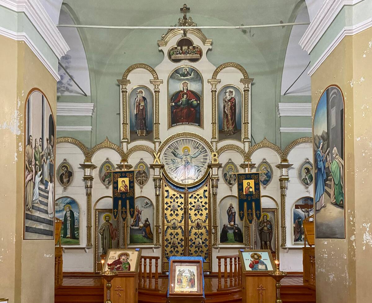 Церковь Боголюбской иконы Божией Матери, Маис (Никольский район, Пензенская область). интерьер и убранство, Центральный иконостас