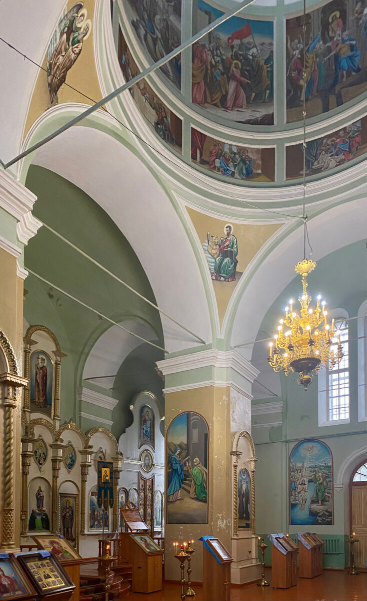 Церковь Боголюбской иконы Божией Матери, Маис (Никольский район, Пензенская область). интерьер и убранство, Интерьер главного объёма