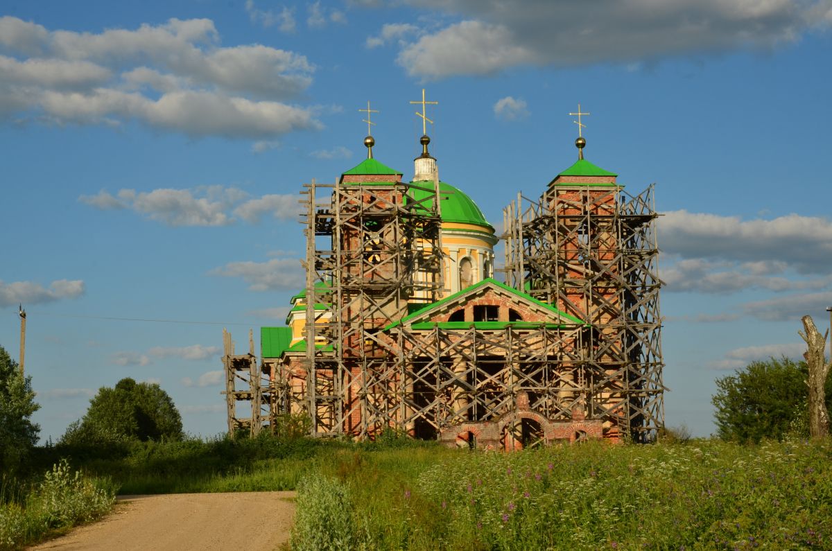 Федяево. Церковь Троицы Живоначальной. документальные фотографии