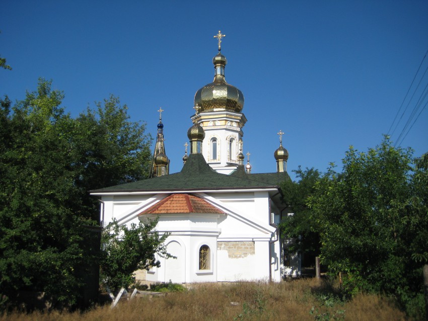 Церковь Рождества Иоанна Предтечи, Уютное (Сакский район, Республика Крым). фасады