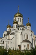 Реутов. Троицы Живоначальной, церковь
