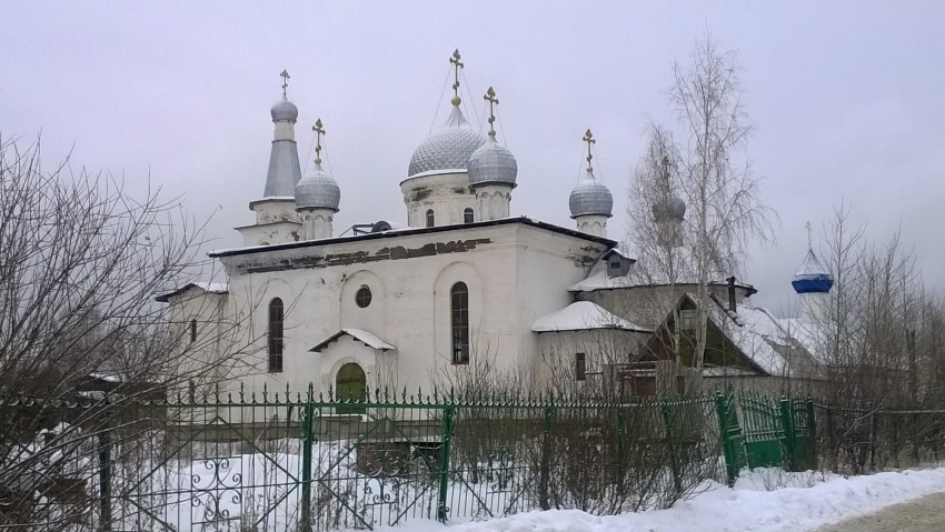 Нижний Тагил. Церковь Воскресения Христова. фасады