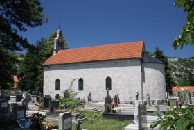 Байице (Bajice). Неизвестная церковь