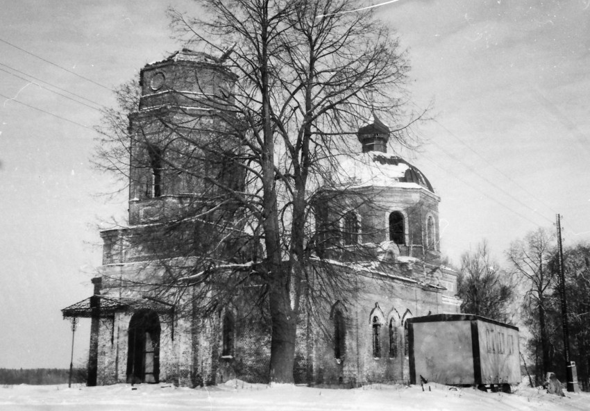 Большое Плоское. Церковь Казанской иконы Божией Матери. фасады