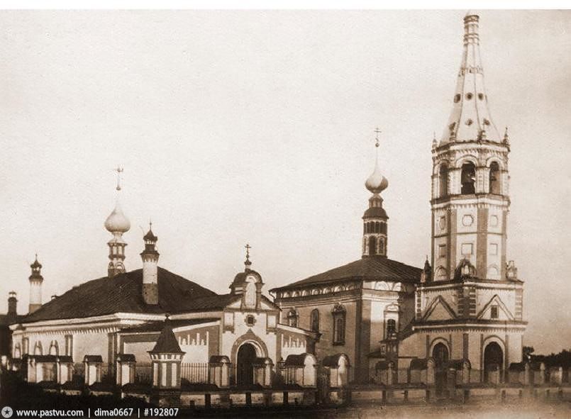 Храмовый комплекс. Церкви Николая Чудотворца и Рождества Христова, Суздаль (Суздальский район, Владимирская область). архивная фотография, Фото с сайта pastvu.ru  .Фото1910-1912 гг.