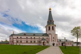 Валдай. Иверский монастырь. Домовая церковь Успения Пресвятой Богородицы