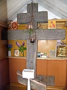 Неизвестная часовня, Поклонный крест, для защиты которого и была возведена часовенка<br>, Олонец, Олонецкий район, Республика Карелия