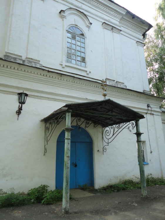 Церковь Успения Пресвятой Богородицы, Балобаново (Рыбинск, город, Ярославская область). архитектурные детали