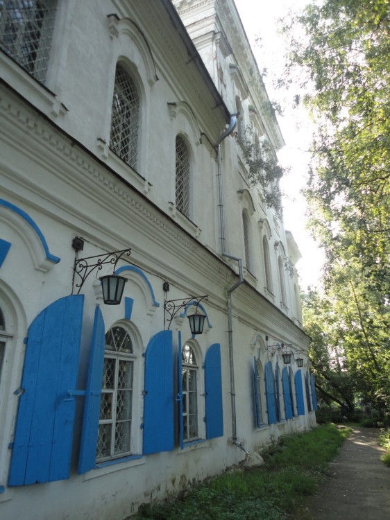 Церковь Успения Пресвятой Богородицы, Балобаново (Рыбинск, город, Ярославская область). архитектурные детали