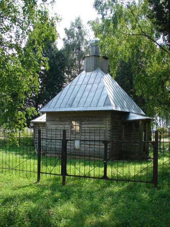 Церковь Воскресения Христова, Вачково (Кардымовский район, Смоленская область). фасады