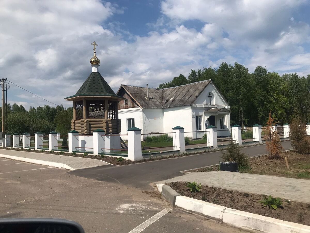 Церковь Остробрамской иконы Божией Матери, Остёр (Рославльский район, Смоленская область). фасады