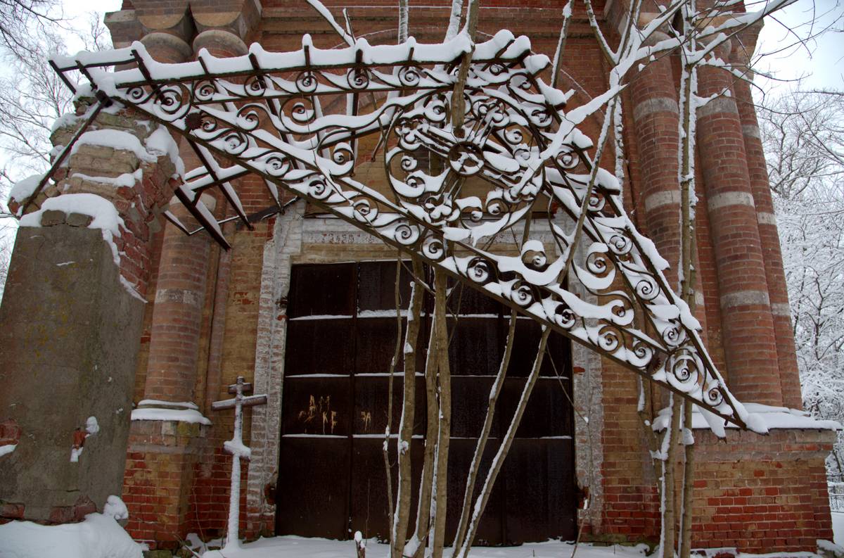 архитектурные детали. Церковь Сретения Господня, Курышино (Угличский район, Ярославская область)