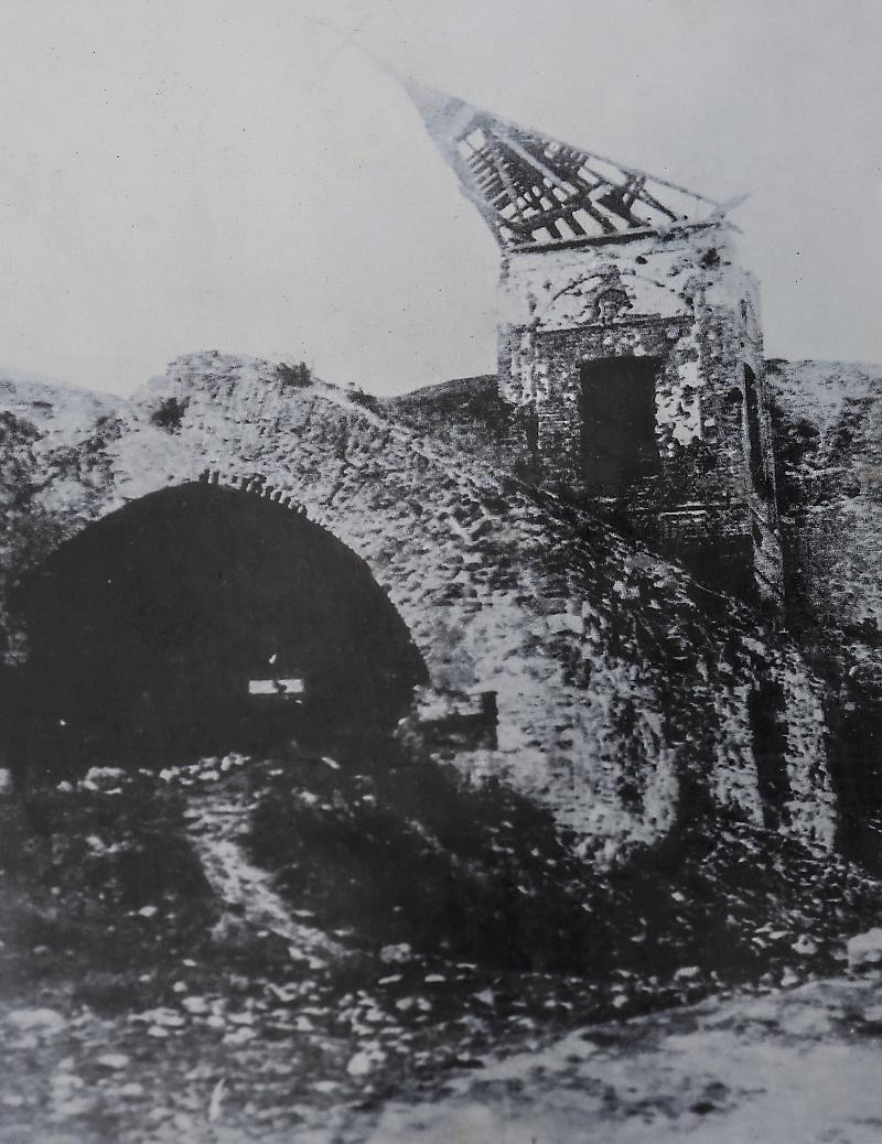Церковь Ружица. Конец 1915, архивная фотография. Церковь Рождества Пресвятой Богородицы, Белград (Белград, округ, Сербия)