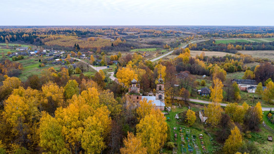 Церковь Преображения Господня, Спас-Ильдь (Некоузский район, Ярославская область). общий вид в ландшафте