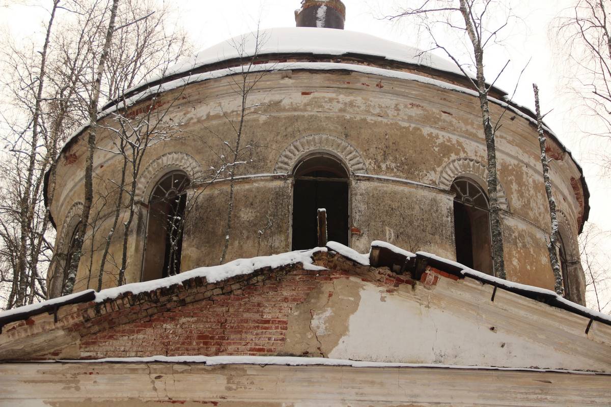 архитектурные детали. Церковь Воздвижения Креста Господня, Дмитриевское (Некоузский район, Ярославская область)