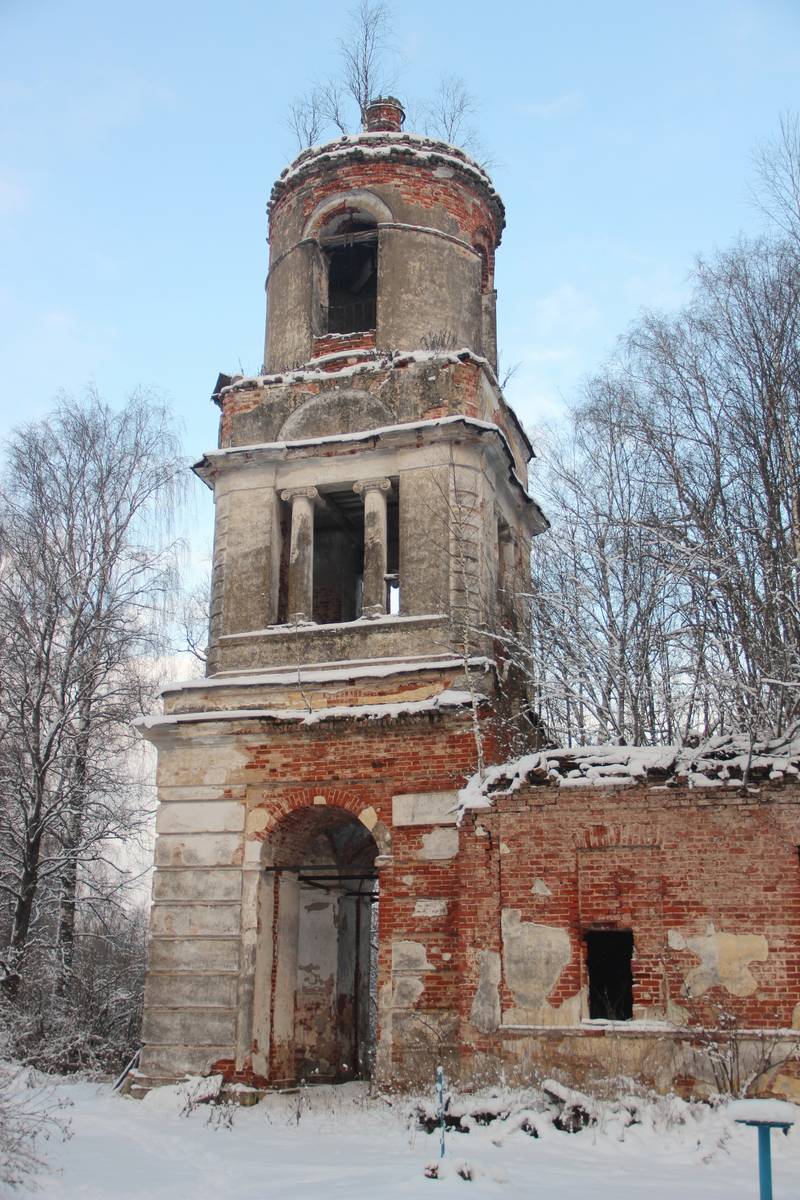 архитектурные детали. Церковь Воздвижения Креста Господня, Дмитриевское (Некоузский район, Ярославская область)