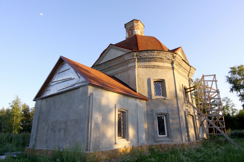 Церковь Спаса Нерукотворного Образа, Ратмирово (Тутаевский район, Ярославская область). фасады