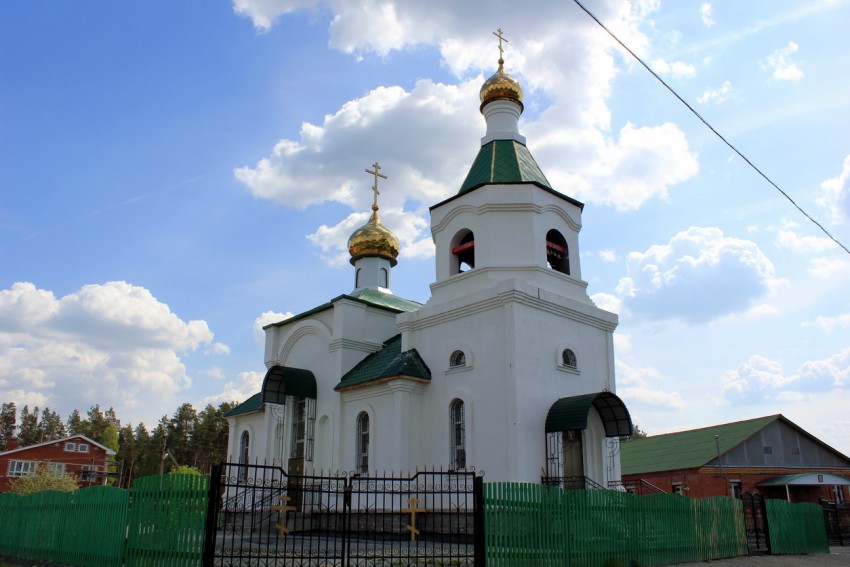 Церковь Николая Чудотворца, Белокаменный (Белоярский район (Белоярский ГО и ГО Верхнее Дуброво), Свердловская область). фасады