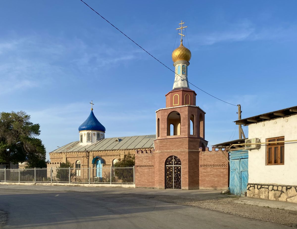 Церковь Николая Чудотворца, Каган (Новая Бухара) (Узбекистан, Прочие страны). общий вид в ландшафте, Вид с севера