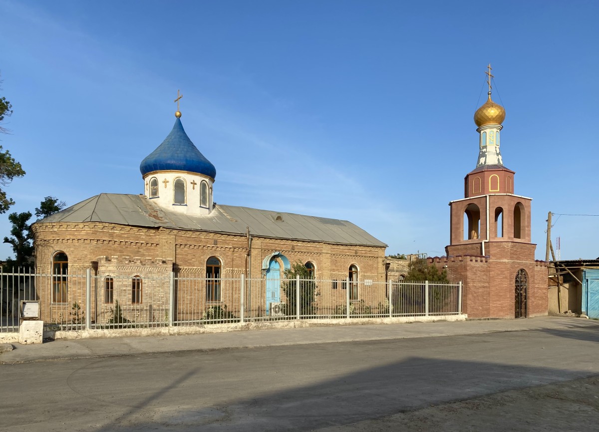 Церковь Николая Чудотворца, Каган (Новая Бухара) (Узбекистан, Прочие страны). общий вид в ландшафте, Вид с востока