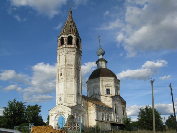 Ярышево. Церковь Георгия Победоносца. фасады