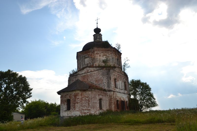 Лобцово. Церковь Димитрия Солунского. фасады