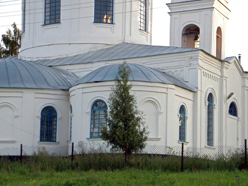 Новая Ольшанка. Церковь Рождества Пресвятой Богородицы. архитектурные детали