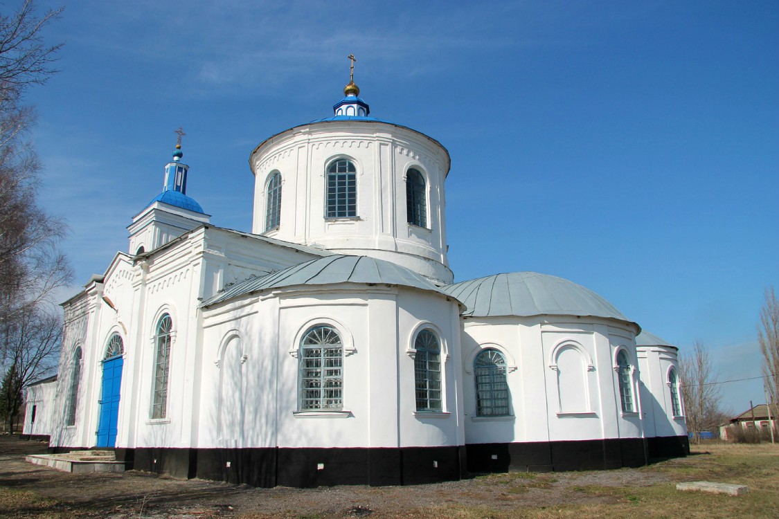 Новая Ольшанка. Церковь Рождества Пресвятой Богородицы. фасады