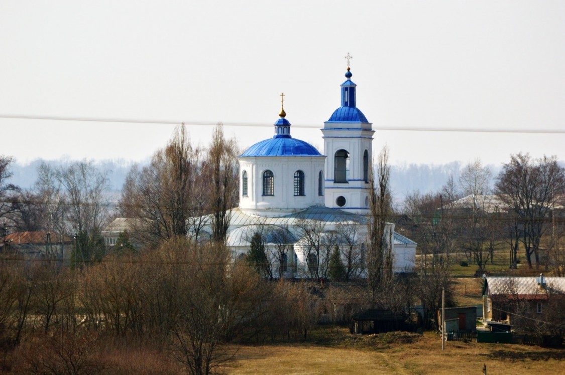 Новая Ольшанка. Церковь Рождества Пресвятой Богородицы. общий вид в ландшафте