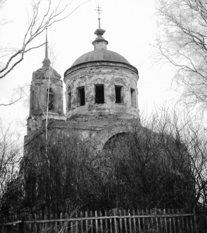Церковь Воскресения Словущего, Коршево (Малое Новоселье, Бакланово) (Кимрский район и г. Кимры, Тверская область). фасады