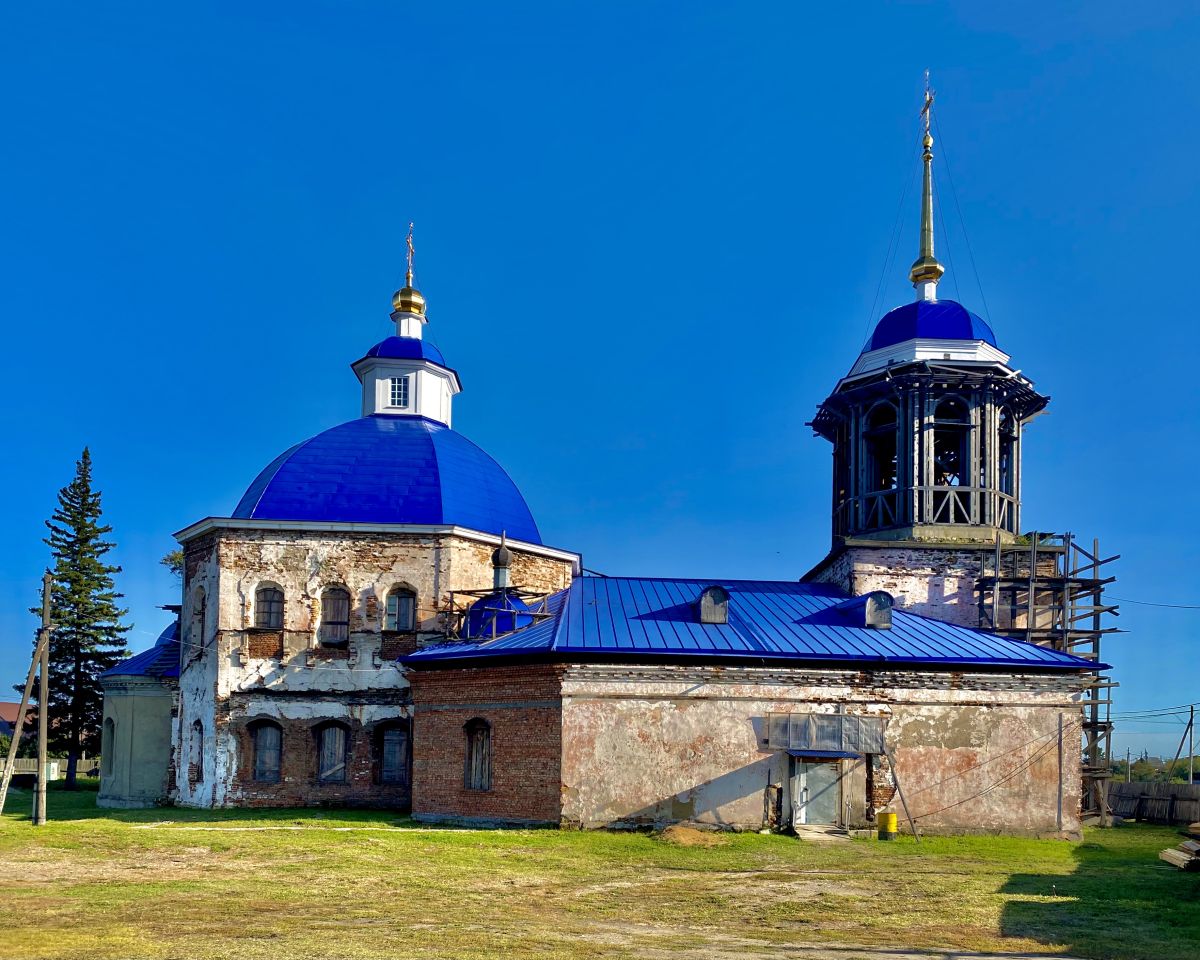 Церковь Успения Пресвятой Богородицы, Оек (Иркутский район, Иркутская область). фасады, Северный фасад (менее отреставрирован)