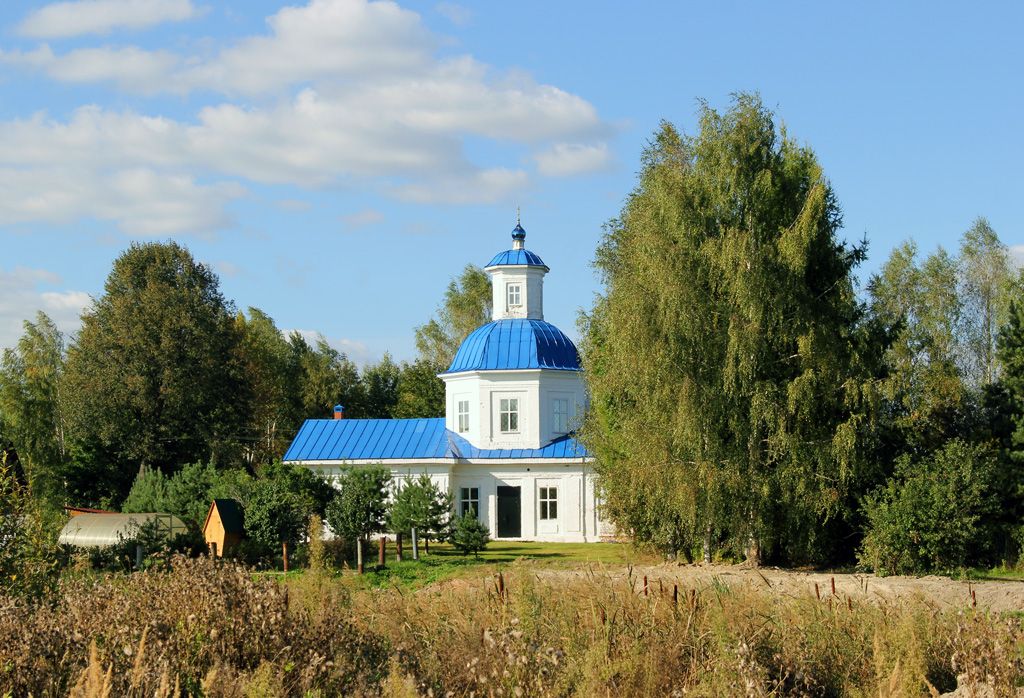 Церковь Смоленской иконы Божией Матери, Гзино (Некрасовский район, Ярославская область). фасады