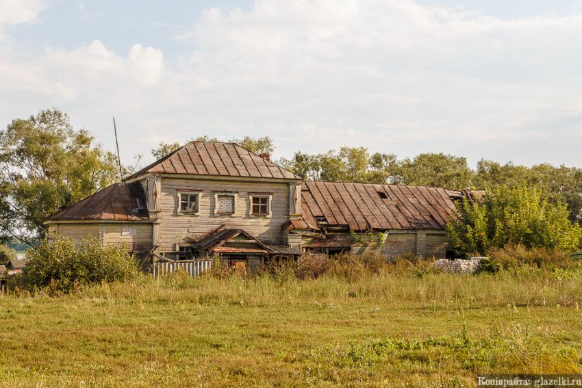 Церковь Михаила Архангела (старая), Татарское Бурнашево (Верхнеуслонский район, Республика Татарстан). фасады