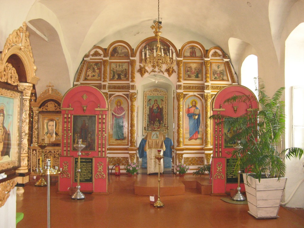 Собор Троицы Живоначальной, Буинск (Буинский район, Республика Татарстан). интерьер и убранство, Придел Покрова Пресвятой Богородицы