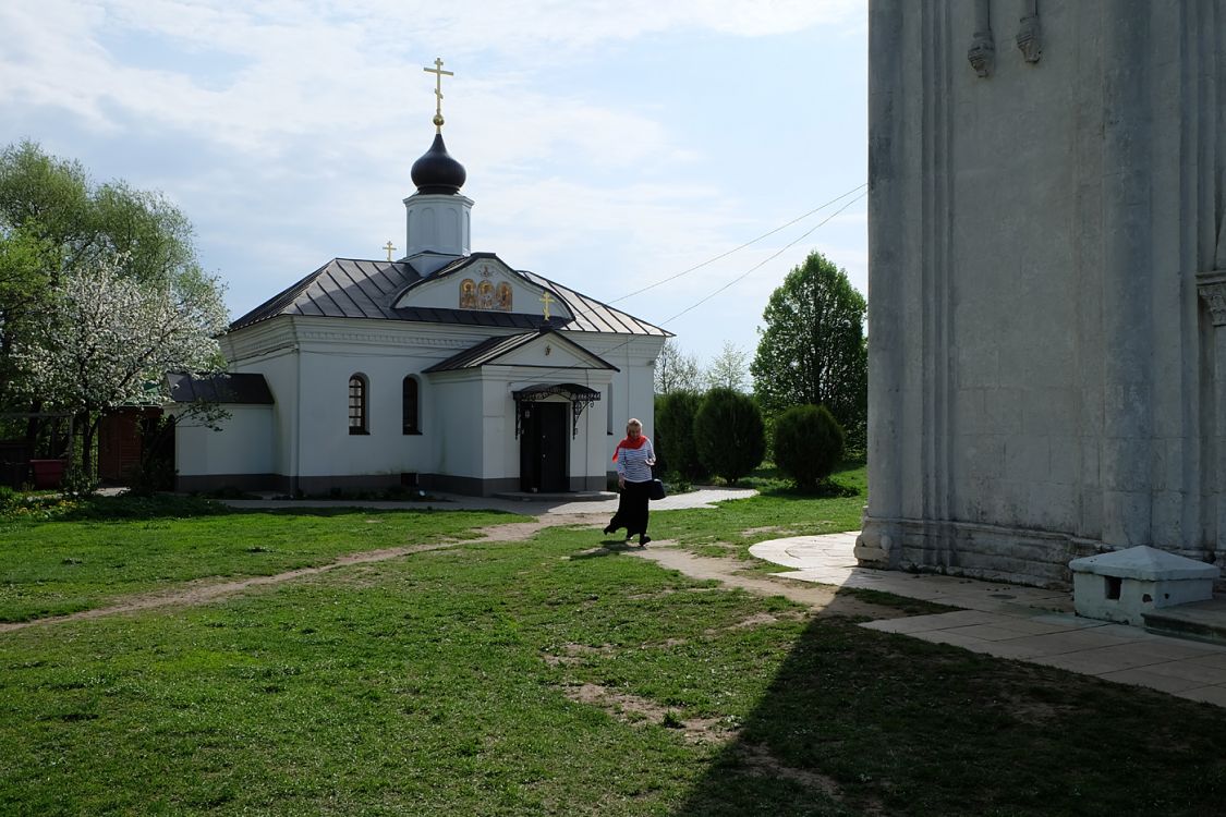 Церковь Трех Святителей, Боголюбово (Суздальский район, Владимирская область). фасады