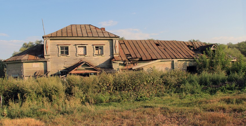 Татарское Бурнашево. Церковь Михаила Архангела (старая). фасады