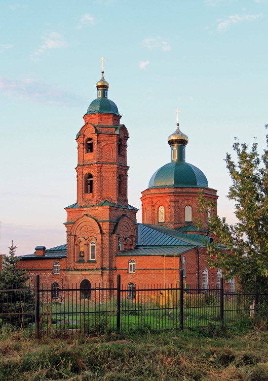 Нижний Услон. Церковь Сергия Радонежского. фасады