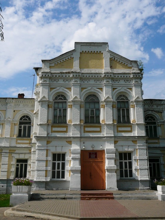 Домовая церковь Иоанна Богослова при бывшем Духовном училище, Шацк (Шацкий район, Рязанская область). фасады