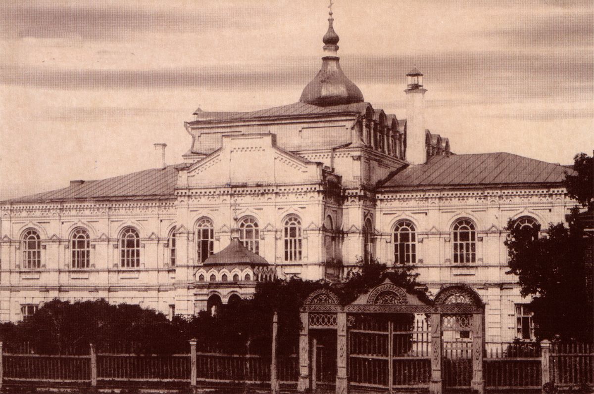 Шацк. Домовая церковь Иоанна Богослова при бывшем Духовном училище. архивная фотография