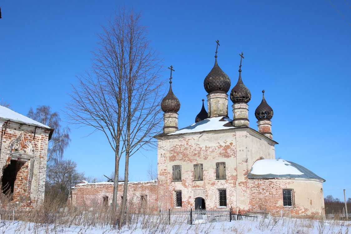 Ильинское. Церковь Успения Пресвятой Богородицы. фасады, Вид с юга