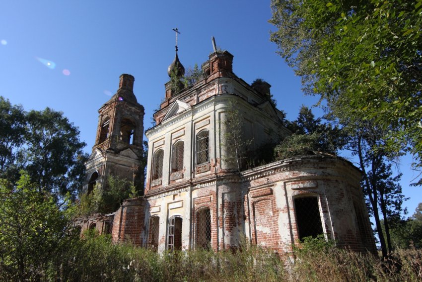 Церковь Петра и Павла, Борисовское, урочище (Борисоглебский район, Ярославская область). фасады