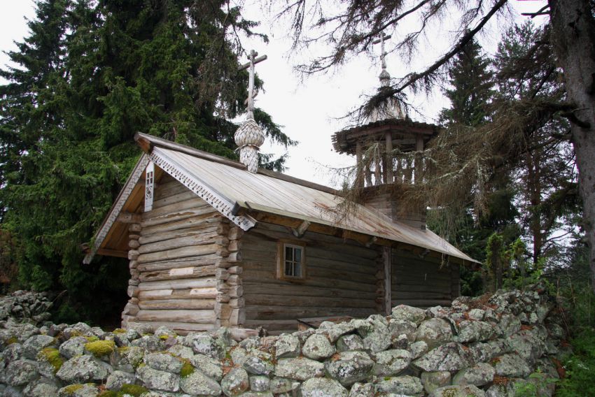 Часовня Параскевы Пятницы и Варлаама Хутынского, Подъельники (Медвежьегорский район, Республика Карелия). фасады