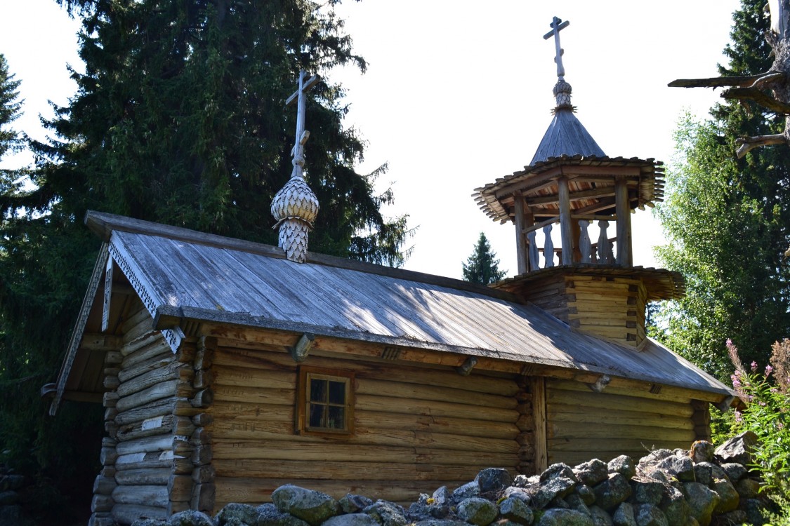 Подъельники. Часовня Параскевы Пятницы и Варлаама Хутынского. фасады