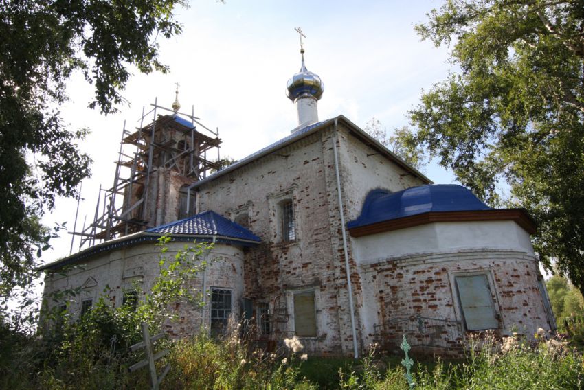 Церковь Иоанна Предтечи, Бутырки (Любимский район, Ярославская область). фасады