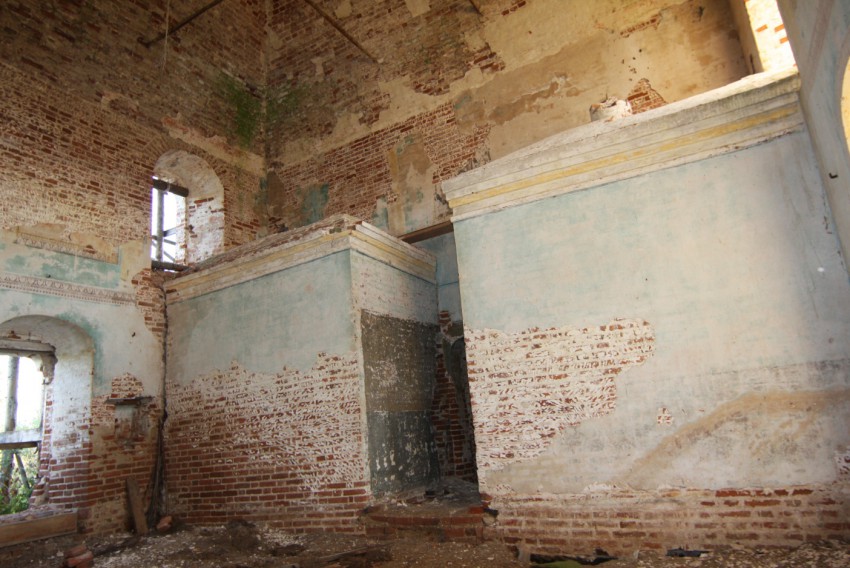 Церковь Михаила Архангела, Михайловское (Любимский район, Ярославская область). интерьер и убранство
