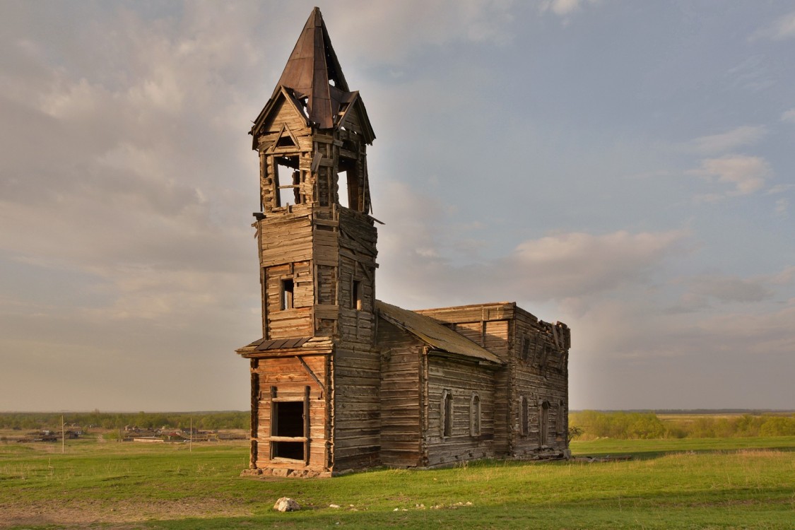 Церковь Михаила Архангела, Новая Осиновка (Аткарский район, Саратовская область). фасады, Вид с юго-запада