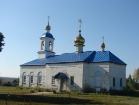 Красная Звезда. Церковь Михаила Архангела