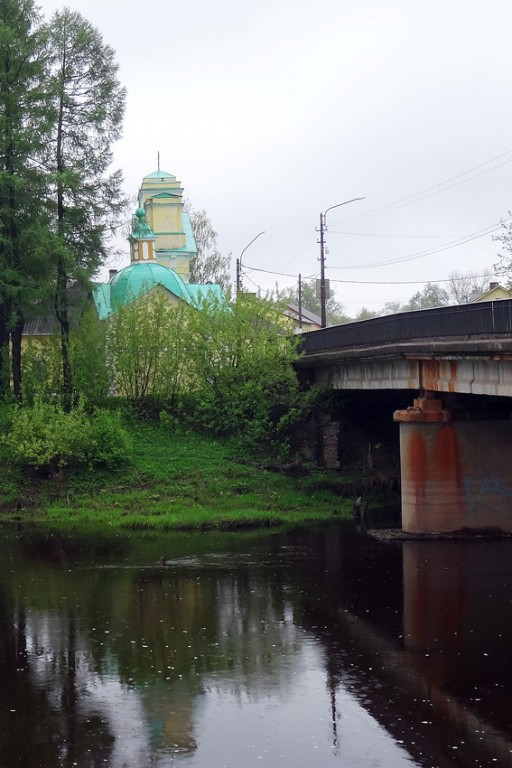 Тихвин. Тихвинский Богородице-Успенский мужской монастырь. Часовня иконы Божией Матери 